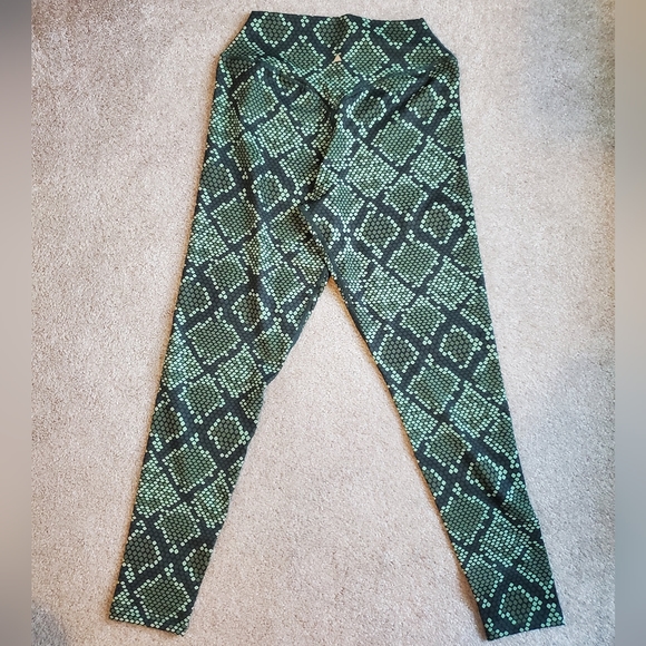 Balance Athletica Snakeskin Leggings - Picture 2 of 4